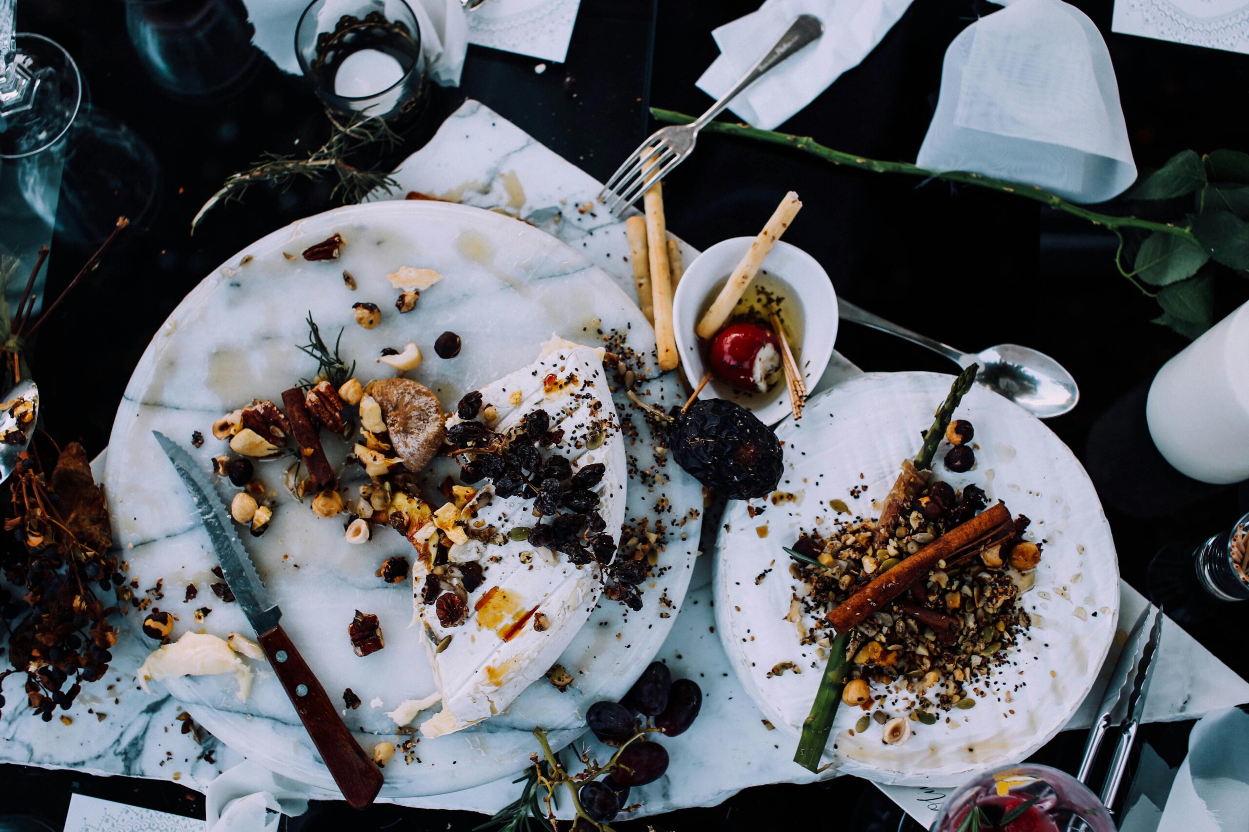 Photo by Rachel Claire: https://www.pexels.com/photo/plates-with-leftover-food-on-table-4997810/